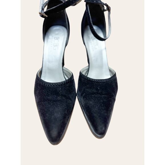 BCBGMaxAzria Black Suede Silver Pointed-Toe Heels Size 8 - Picture 4 of 9